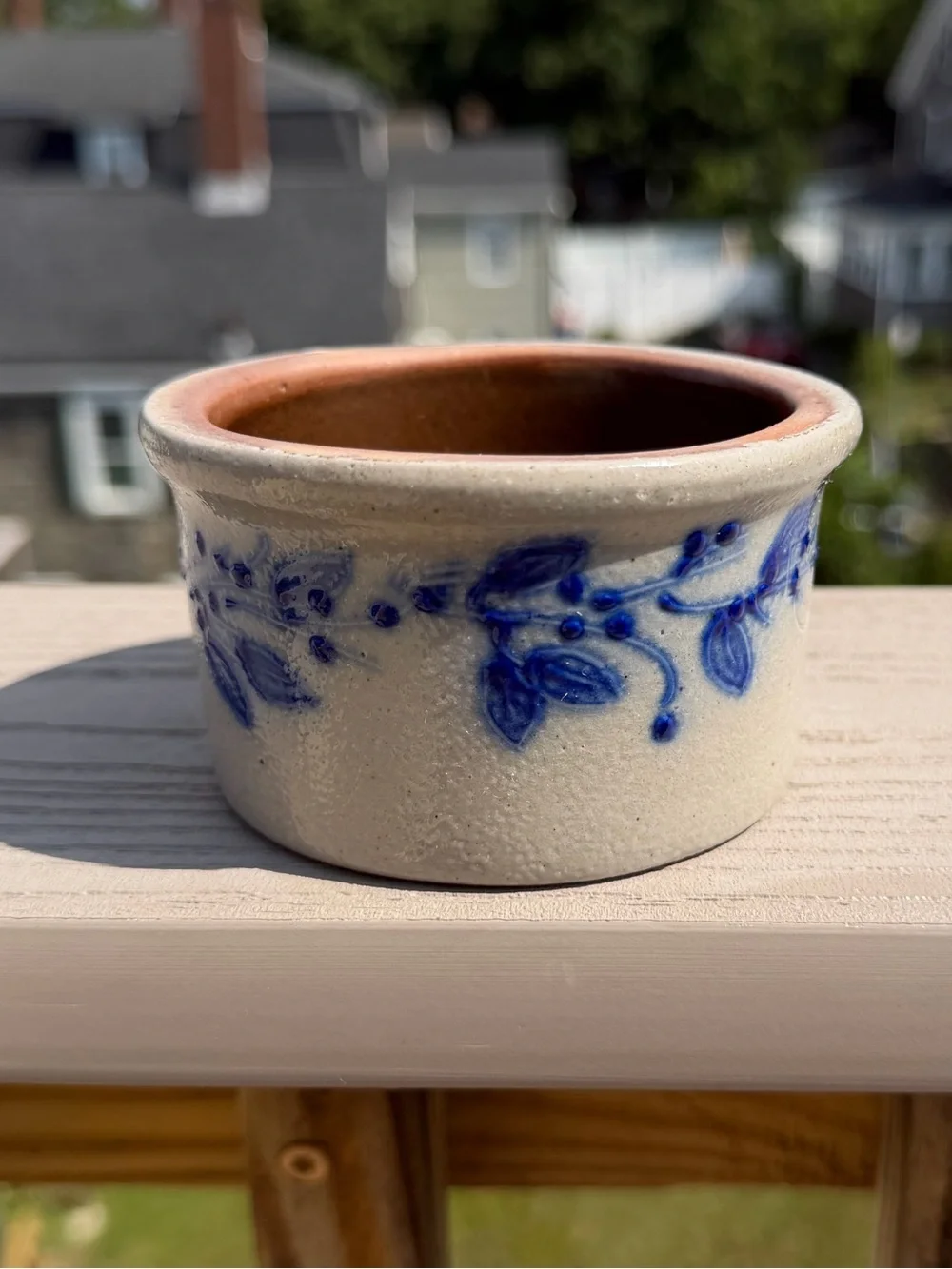 Salmon Falls Stoneware Pottery Salt Glaze Blueberry Vine Farmhouse Crock